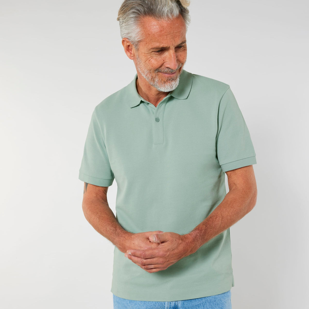 Unisex Poloshirt mit Knopfleiste und deinem individuellem Logo bedrucken.