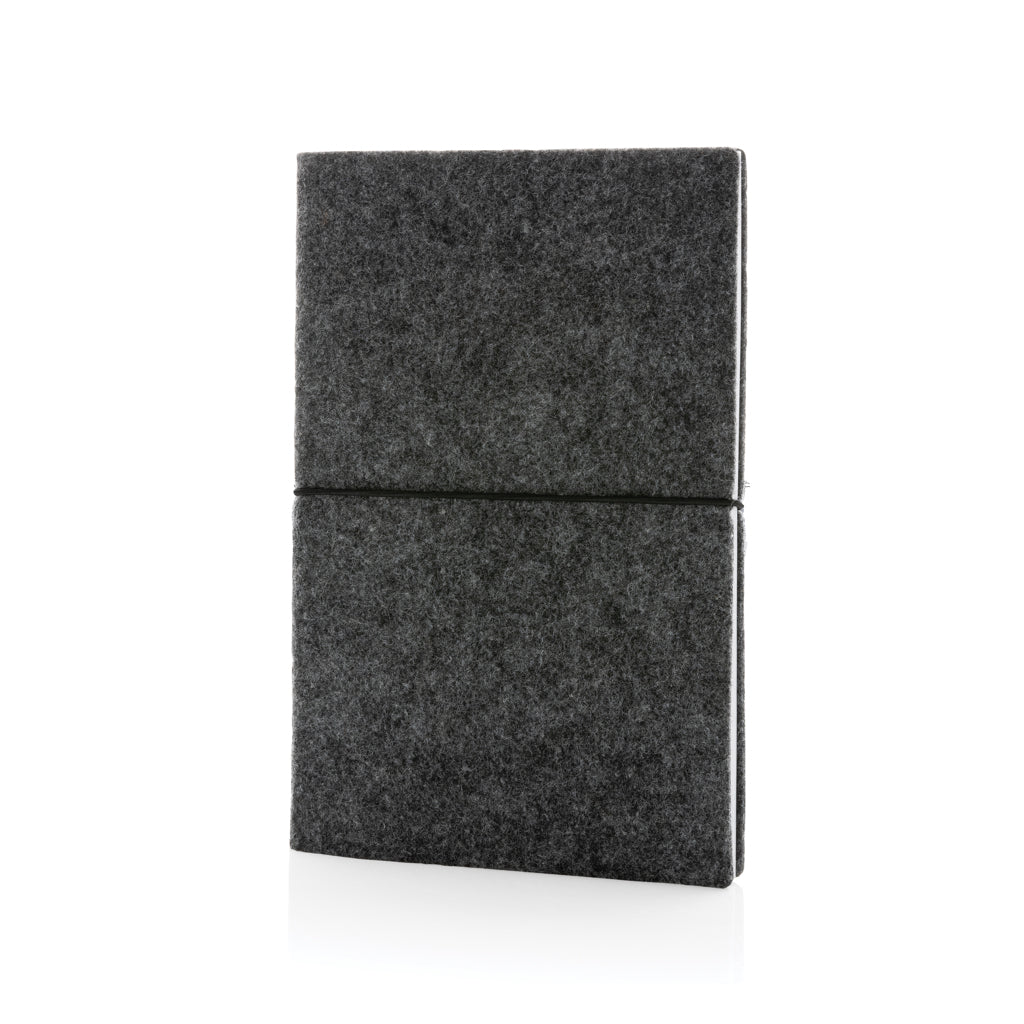 A5-Softcover-Notizbuch aus GRS zertifiert recyceltem Filz – schwarz