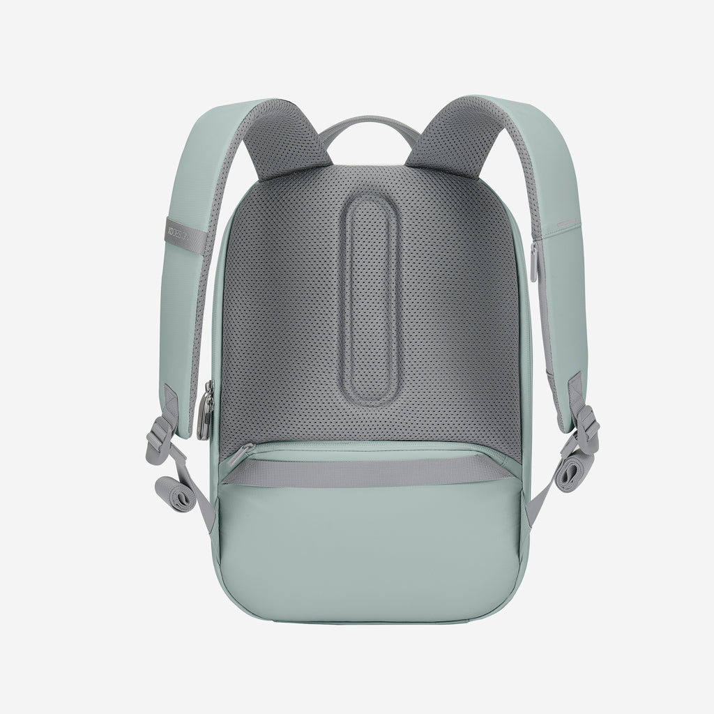 Bobby Edge – Iceberg green