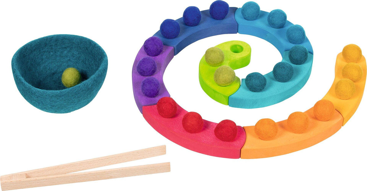 Farbsortierspiel Spirale mit Filzkugeln von goki – zweite Ansicht