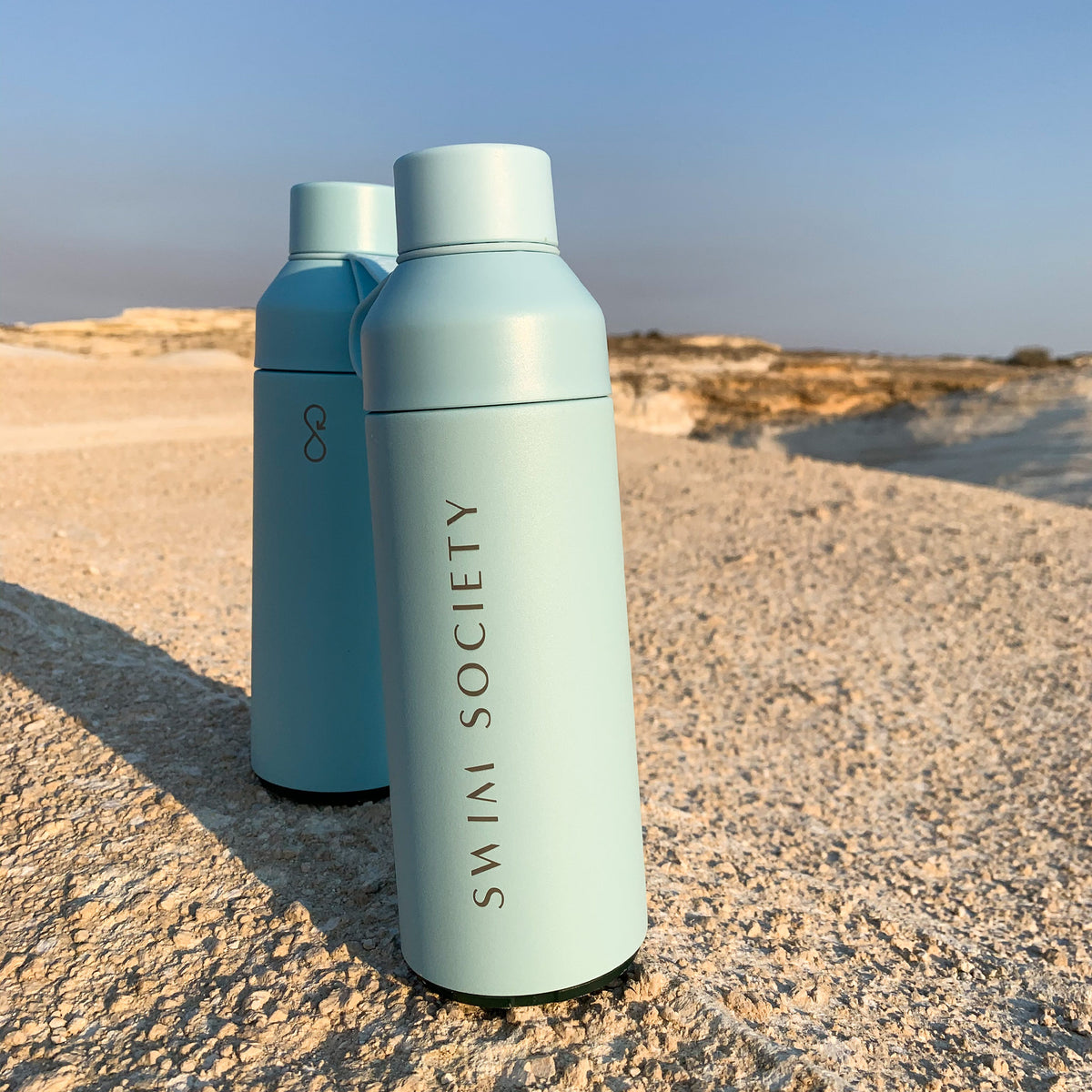 B-Corp zertifizierte Thermosflasche als Werbegeschenk im B2B