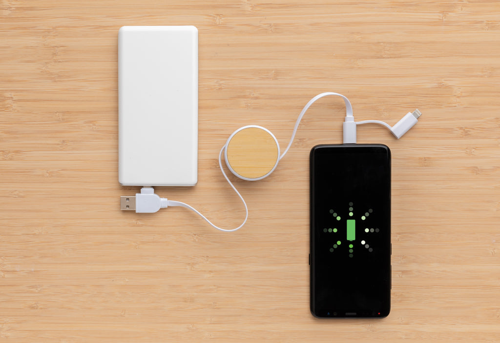 Ontario ausziehb. 4-in-1 Kabel aus RCS recyceltem Kunststoff