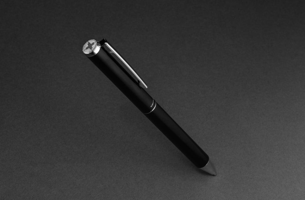 Swiss Peak Cedar Stift aus RCS recyceltem Aluminium