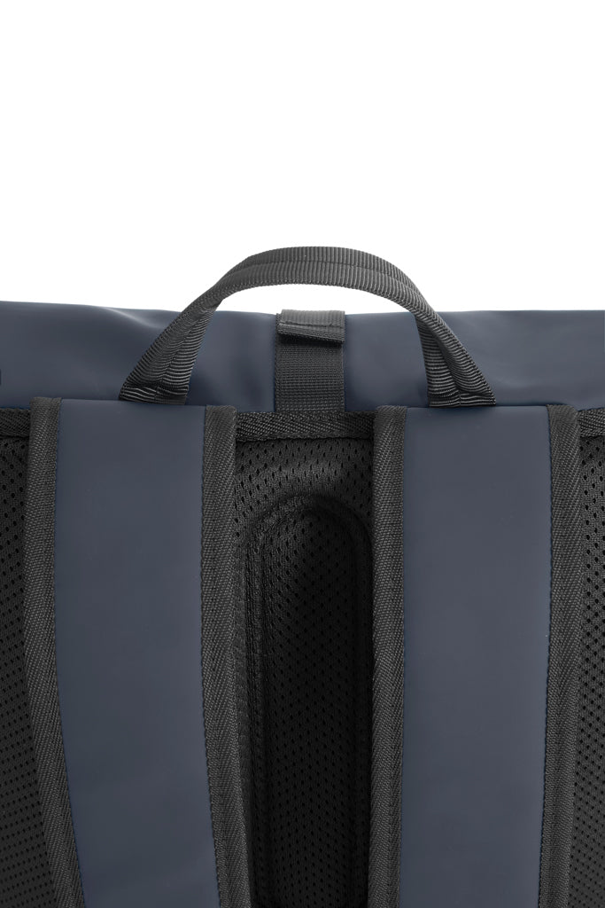 Urban wasserabweisender Flap-Top Rucksack – navy blau