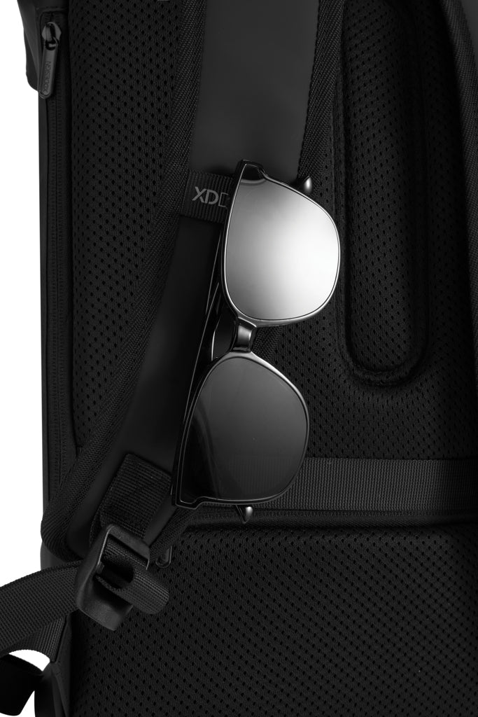 Urban wasserabweisender Flap-Top Rucksack – schwarz
