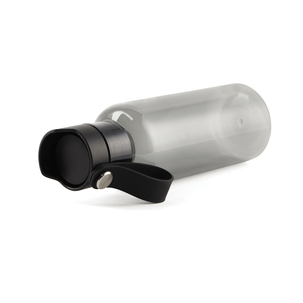 VINGA Balti 600ml Flasche aus RCS recyceltem PET – schwarz
