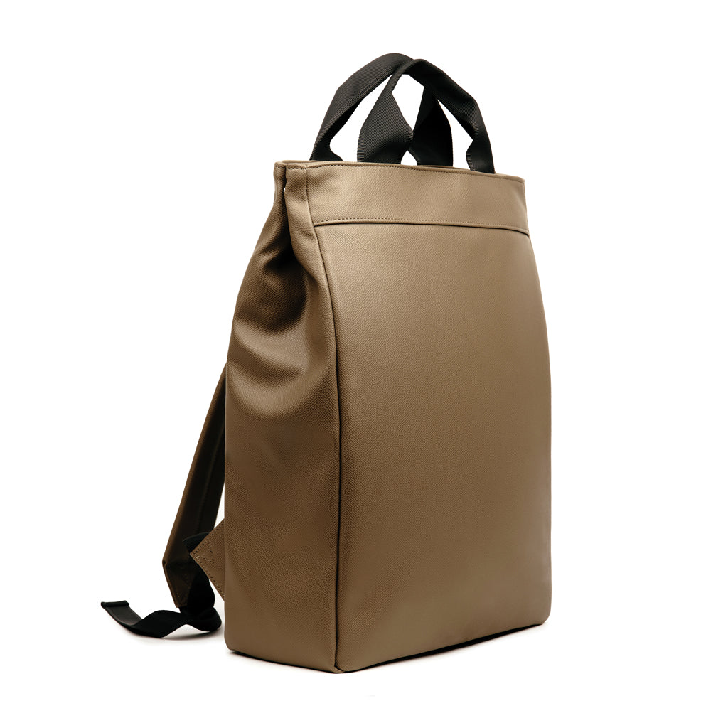 VINGA Bermond Rucksack aus RCS recyceltem PU – braun