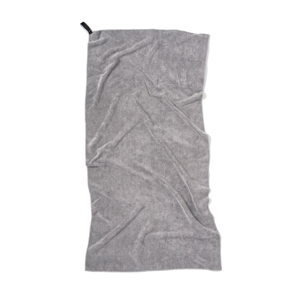 VINGA GRS rPET Active Dry Handtuch 140x70 – grau