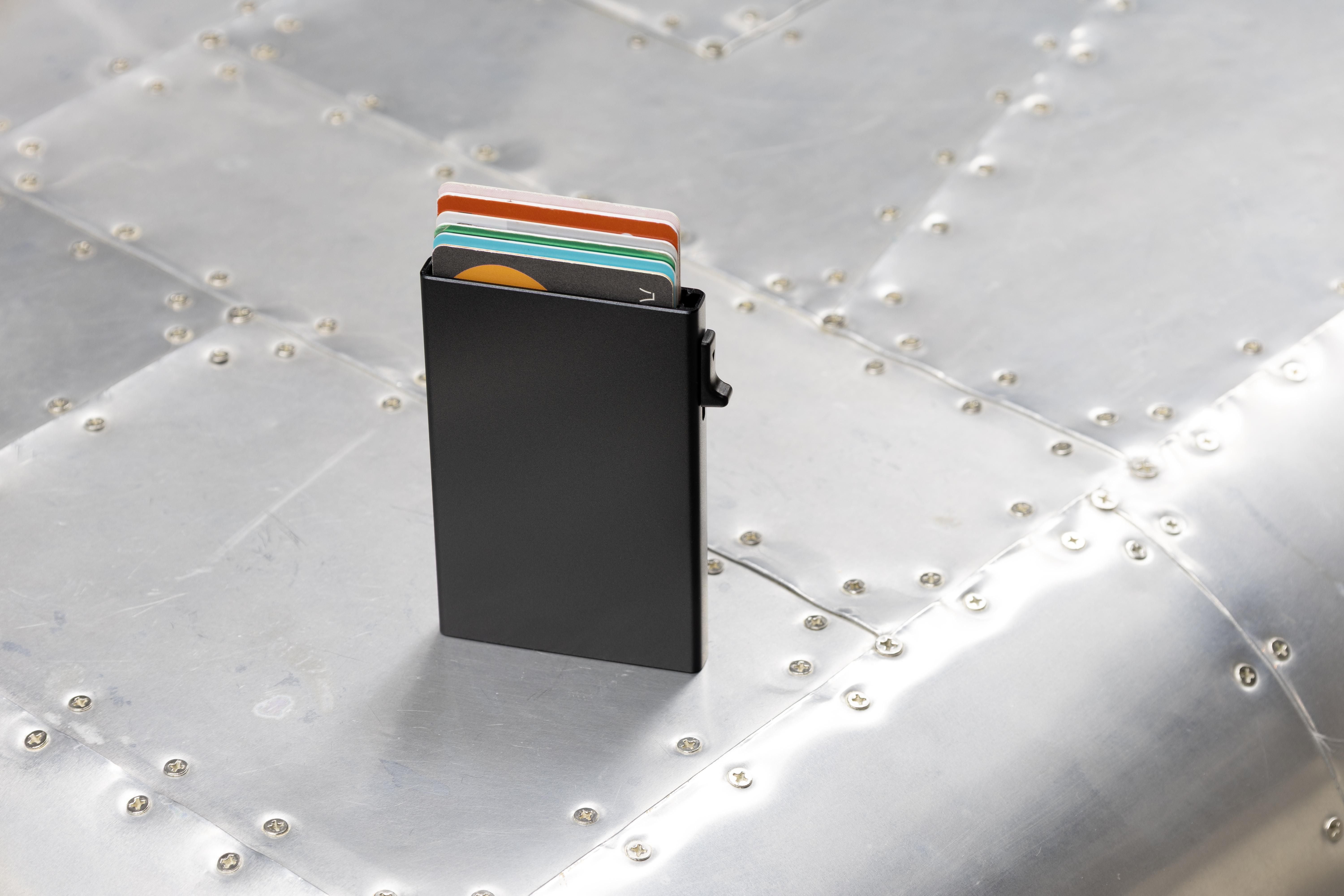 BrandCharger Kartenhalter Wally Mag, MagSafe kompatibel