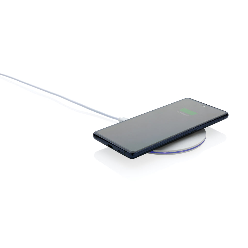 15W-Wireless-Fast-Charger aus recyceltem RCS-Kunststoff – weiß