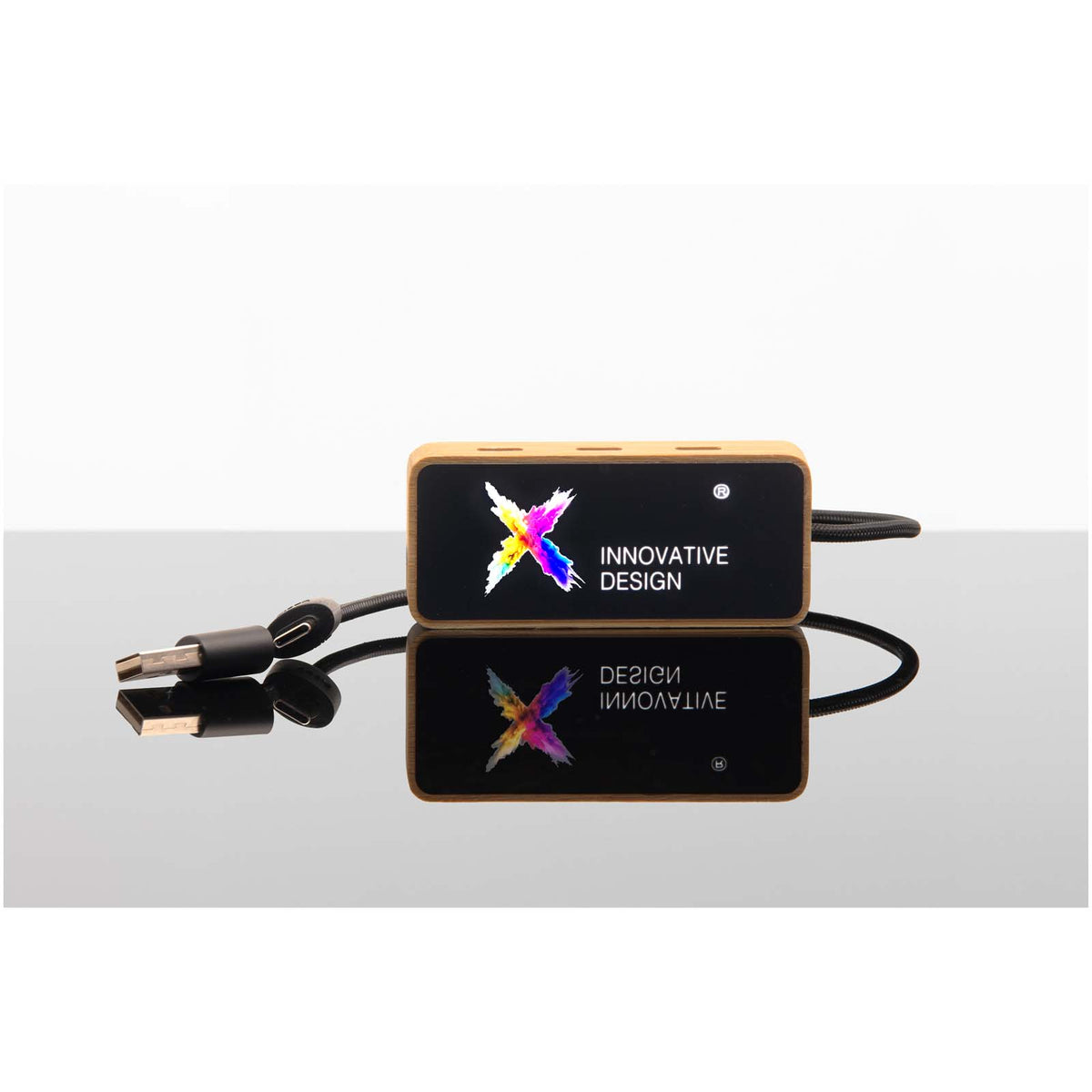 SCX.design H21 8 in 1 USB Hub mit doppeltem Eingang und 6 Anschlüssen – Holz