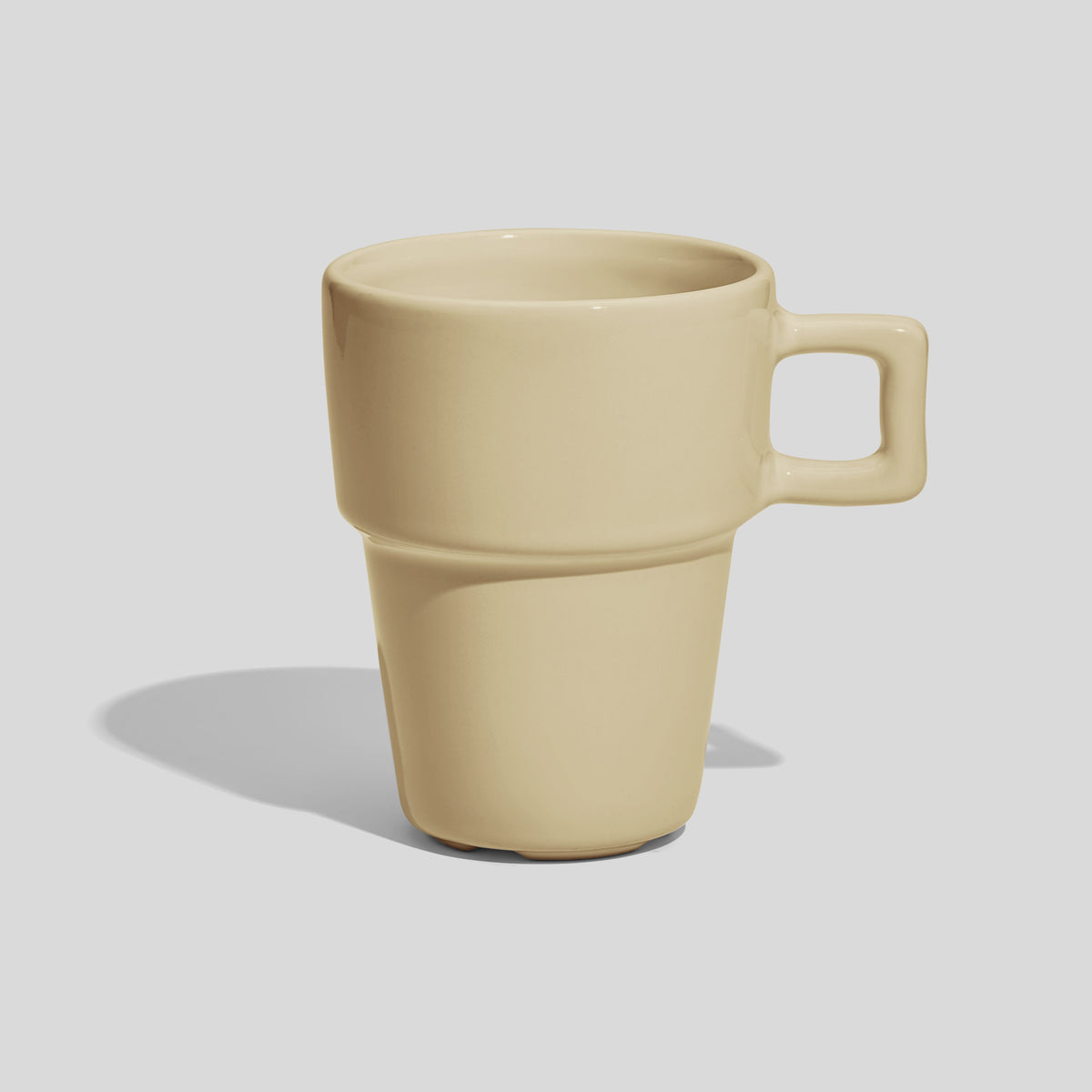 Abgestufte Keramiktasse 200 ml mit eckigem Henkel – Beige