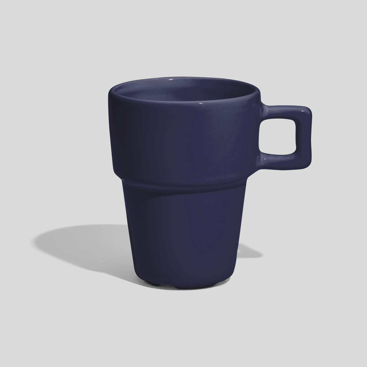 Abgestufte Keramiktasse 200 ml mit eckigem Henkel – Marineblau
