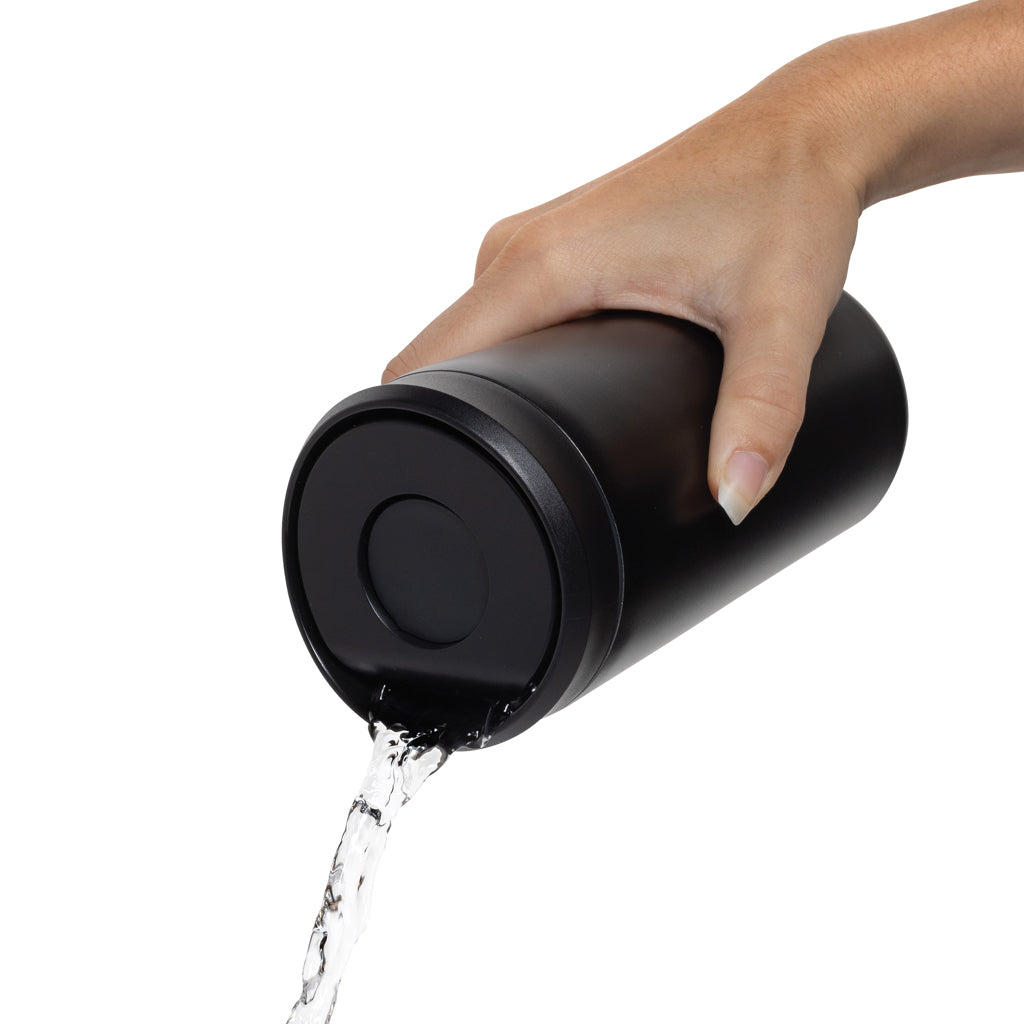 Avira Alix Klickbecher aus RCS rec. Stahl 400ml – schwarz