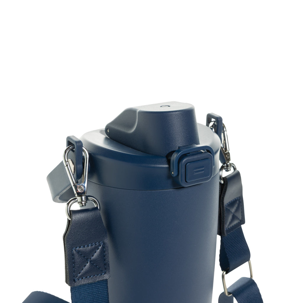Avira Ayala Crossbody Duosip Becher aus RCS rec. Stahl – navy blau