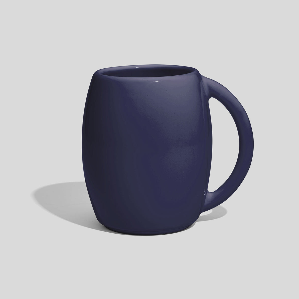 Bauchige Keramiktasse 400 ml in Fassform mit Rundhenkel – Marineblau
