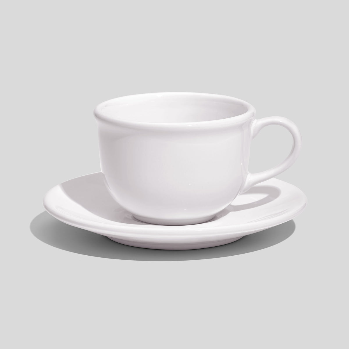 Bauchige Tasse mit Rundhenkel und Untertasse 220 ml – Weiß