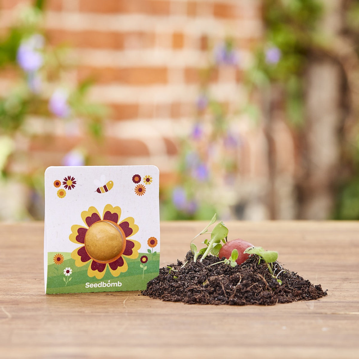 Blumenmurmel auf gefalzter Trägerkarte mit Logo – Ansicht