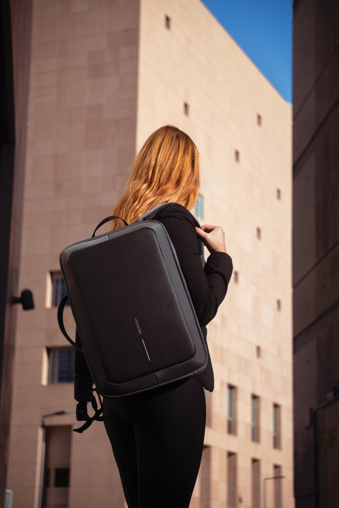 Bobby Bizz 2.0 Anti-Diebstahl Rucksack & Aktentasche