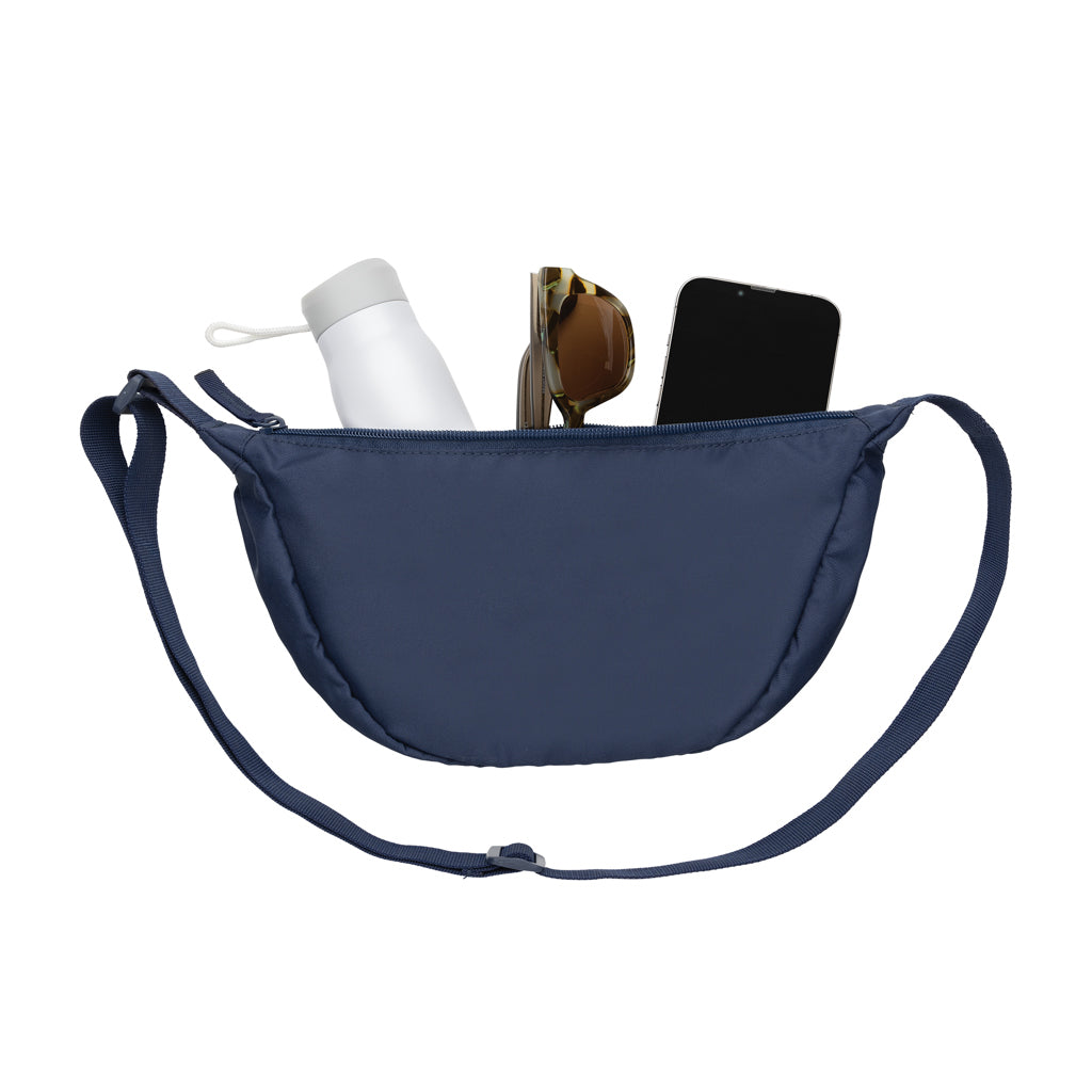 Crescent AWARE™ RPET Half-Moon Sling Tasche – navy blau