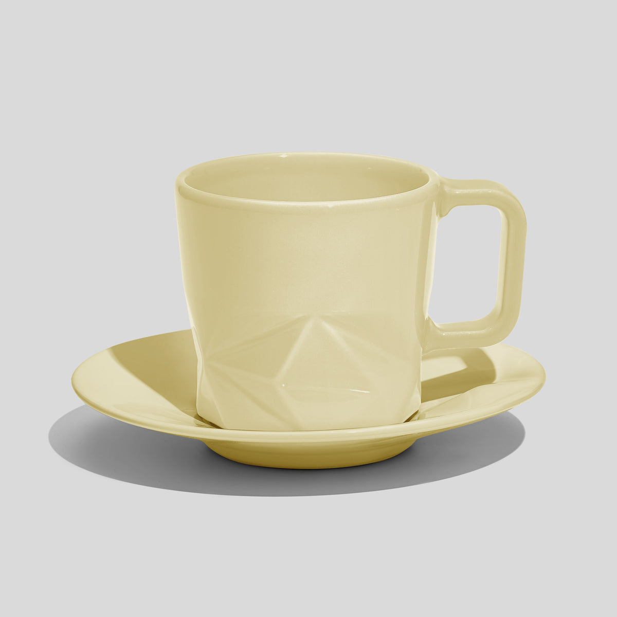 Facettierte Tasse mit Untertasse 200 ml – Ecru