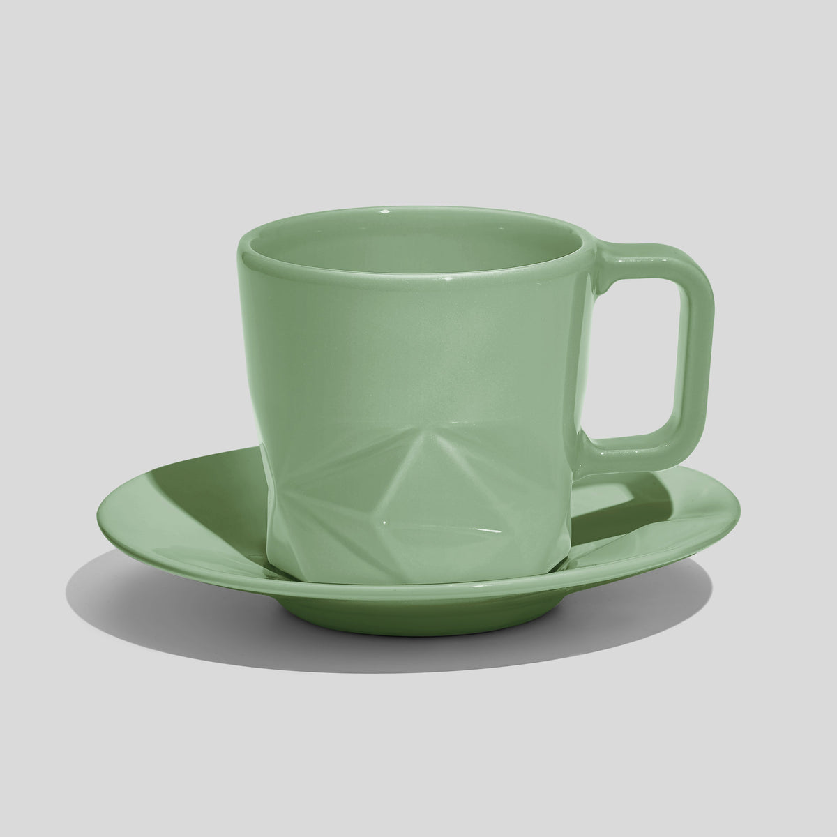 Facettierte Tasse mit Untertasse 200 ml – Mintgrün
