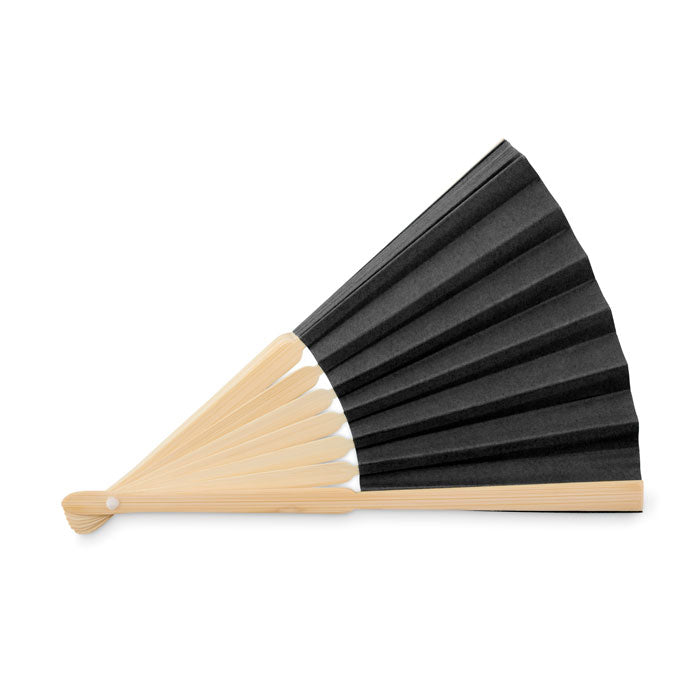 Schwarz