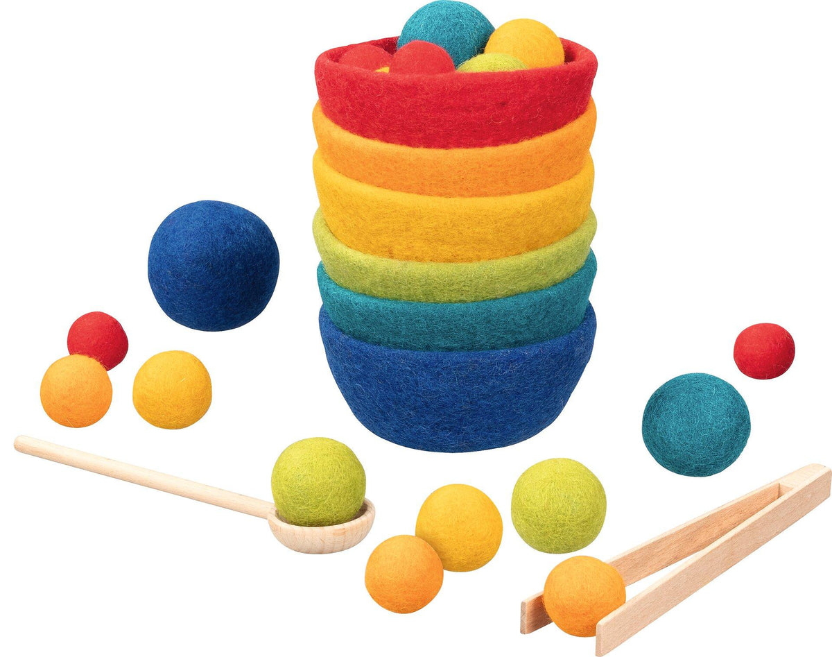 Farbsortierspiel Sorterino mit Filzschalen und Holzzange – weitere Ansicht