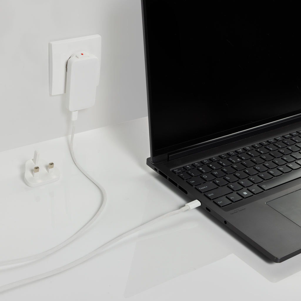Fluxo flaches RCS 65W GaN-Ladegerät mit Stecker-Adaptern