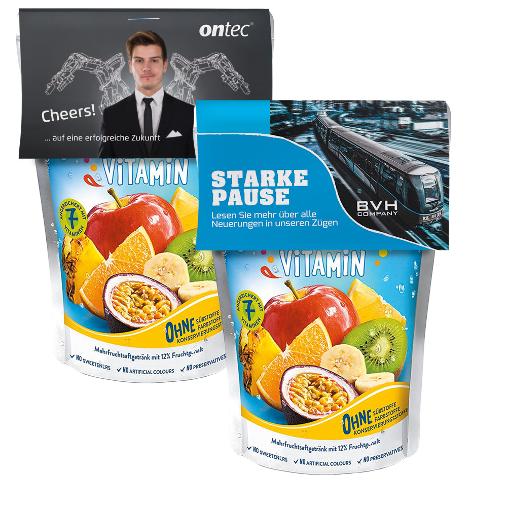 Fruchtsaftgetränk Multivitamin im Trinkpack mit Strohhalm
