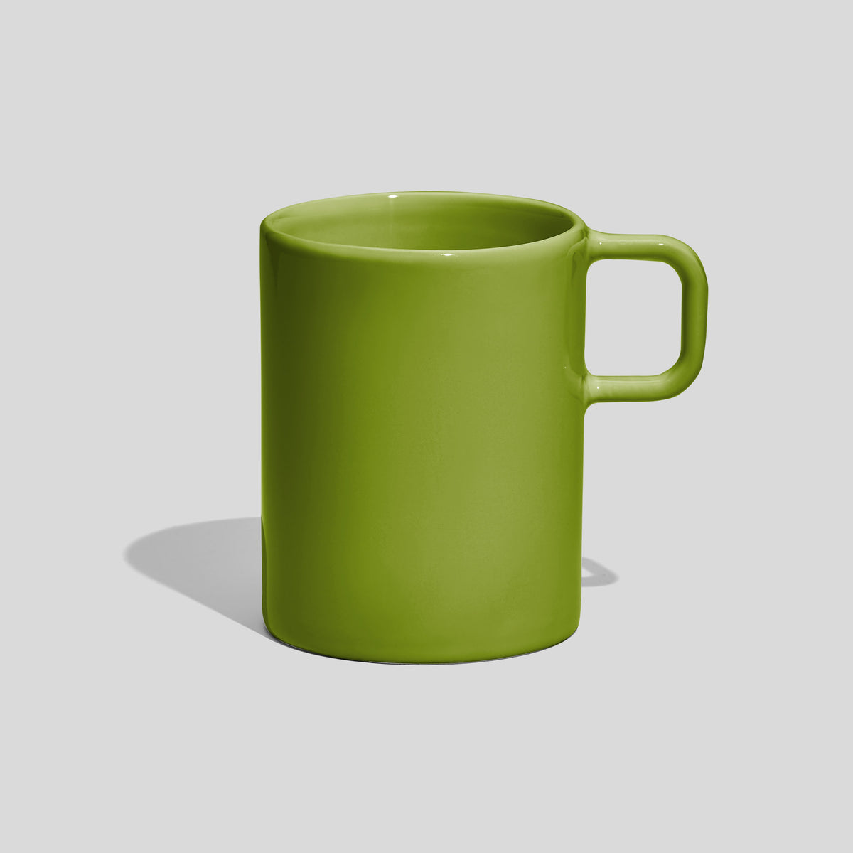 Gerader Kaffeebecher 300 ml mit quadratischem Henkel – Olivgrün