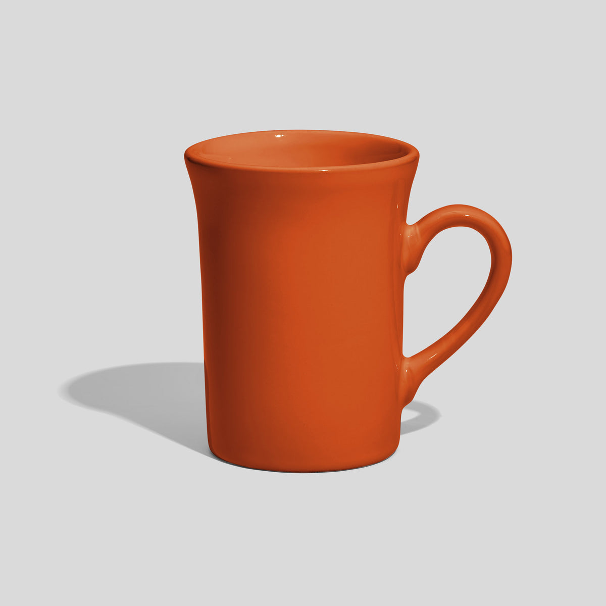Hohe Keramiktasse 220 ml mit ausgestelltem Rand – Orange