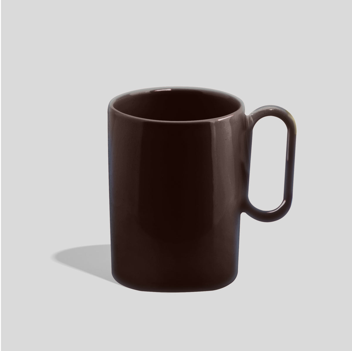 Hohe Keramiktasse 300 ml mit langgezogenem Ovalhenkel – Dunkelbraun