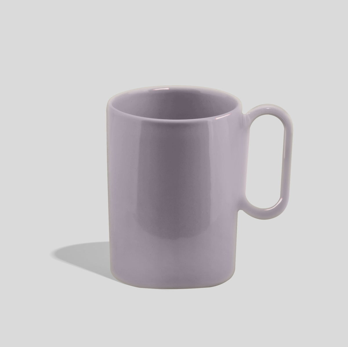 Hohe Keramiktasse 300 ml mit langgezogenem Ovalhenkel – Hellgrau