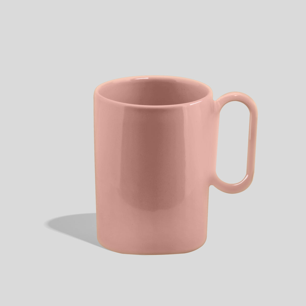 Hohe Keramiktasse 300 ml mit langgezogenem Ovalhenkel – Rosa