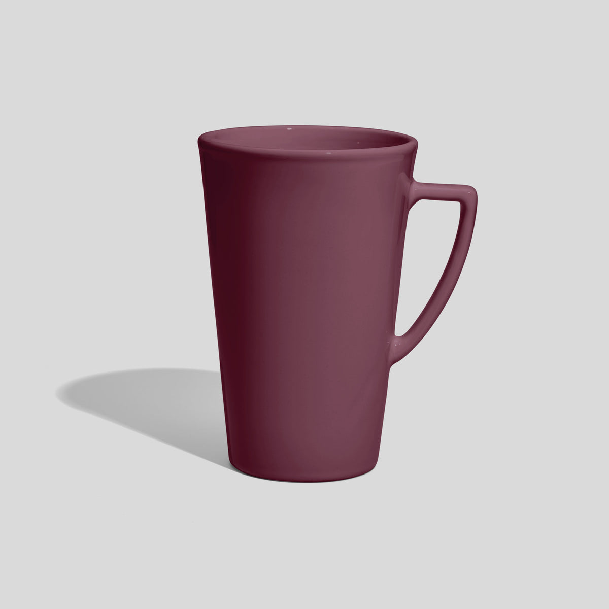 Hohe konische Tasse 740 ml mit eckigem Henkel – Mauve