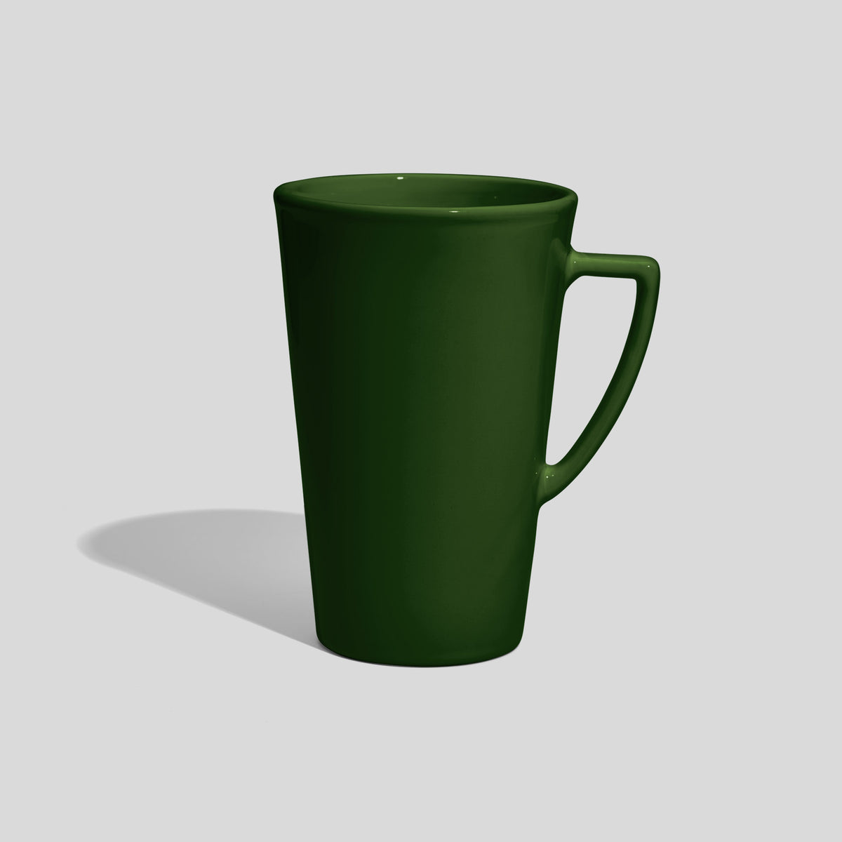 Hohe konische Tasse 740 ml mit eckigem Henkel – Tannengrün