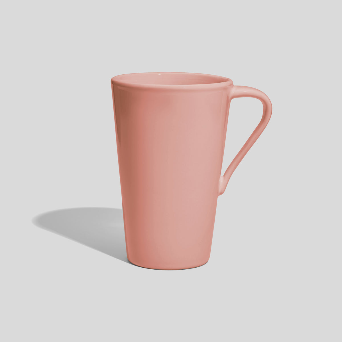 Hoher konischer Becher 740 ml mit schrägem Henkel – Rosa