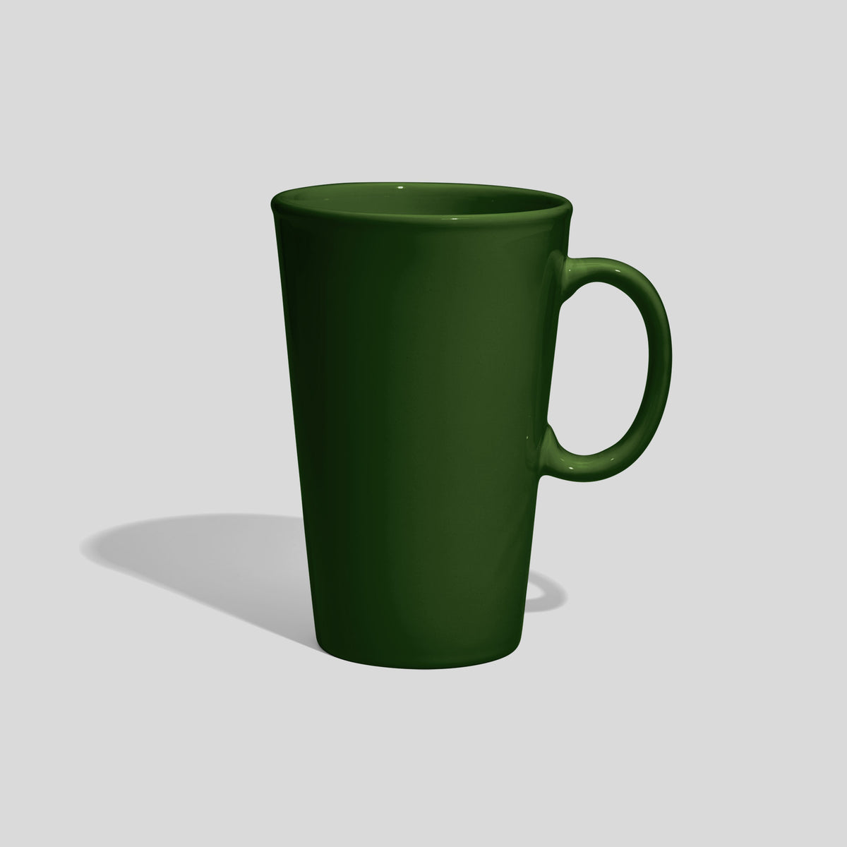 Hoher konischer Kaffeebecher 740 ml mit Ringhenkel – Tannengrün