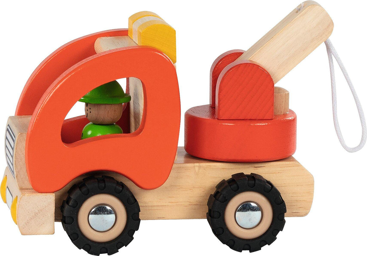 Holz Abschleppwagen mit Kranarm, rund 18,5 cm lang – Gesamtansicht