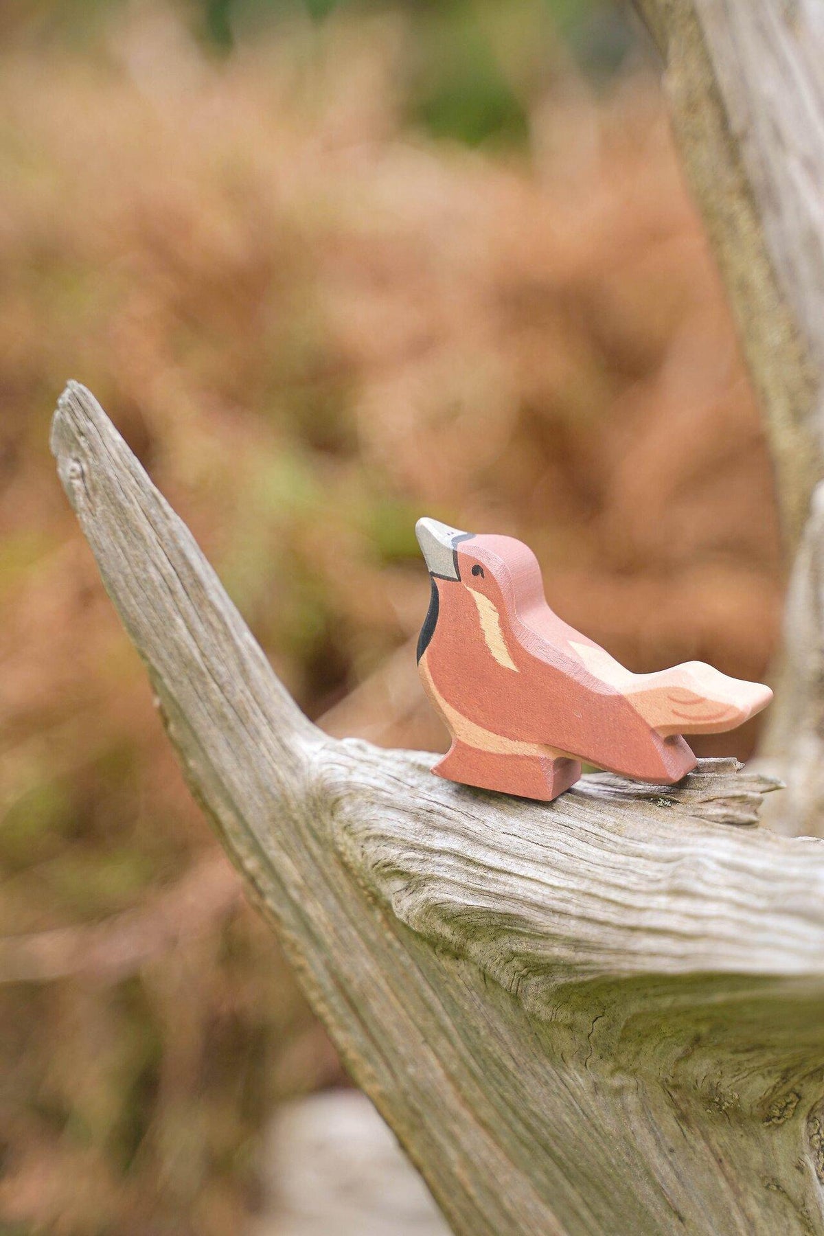 HOLZTIGER Holzfigur Spatz in Braun und Schwarz – weitere Ansicht