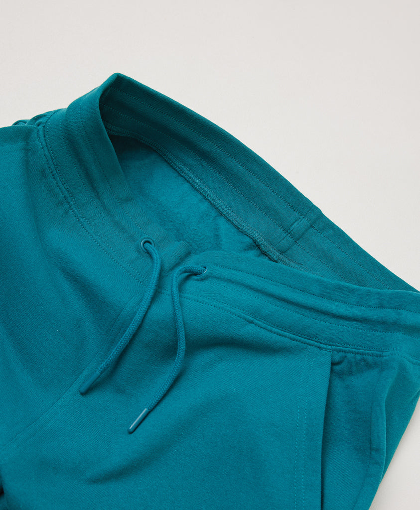 IQONIQ Cooper Jogger aus recycelter Baumwolle – verdigris