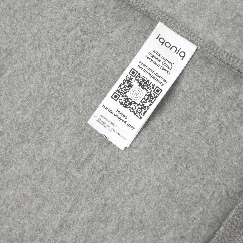 IQONIQ Torres ungefärbter Hoodie aus recycelter Baumwolle – heather grey