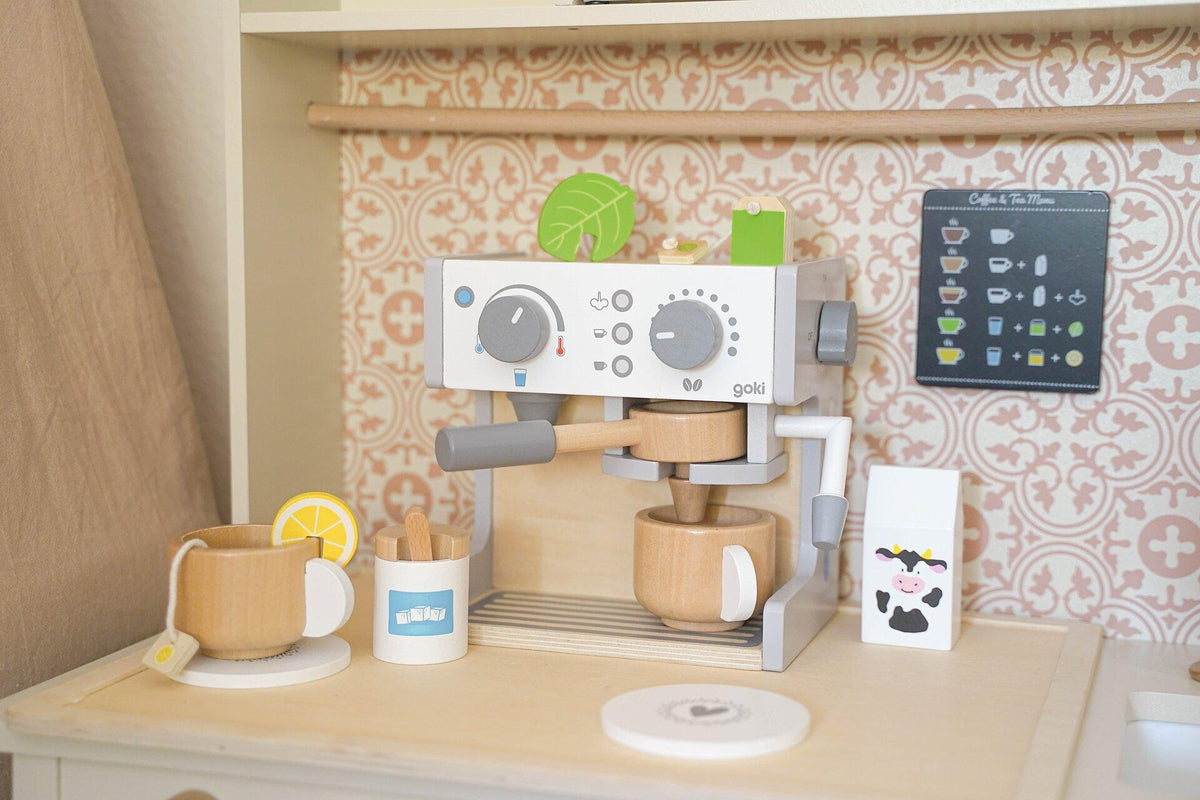 Kaffee und Teestation aus Holz von goki – Weitere Ansicht
