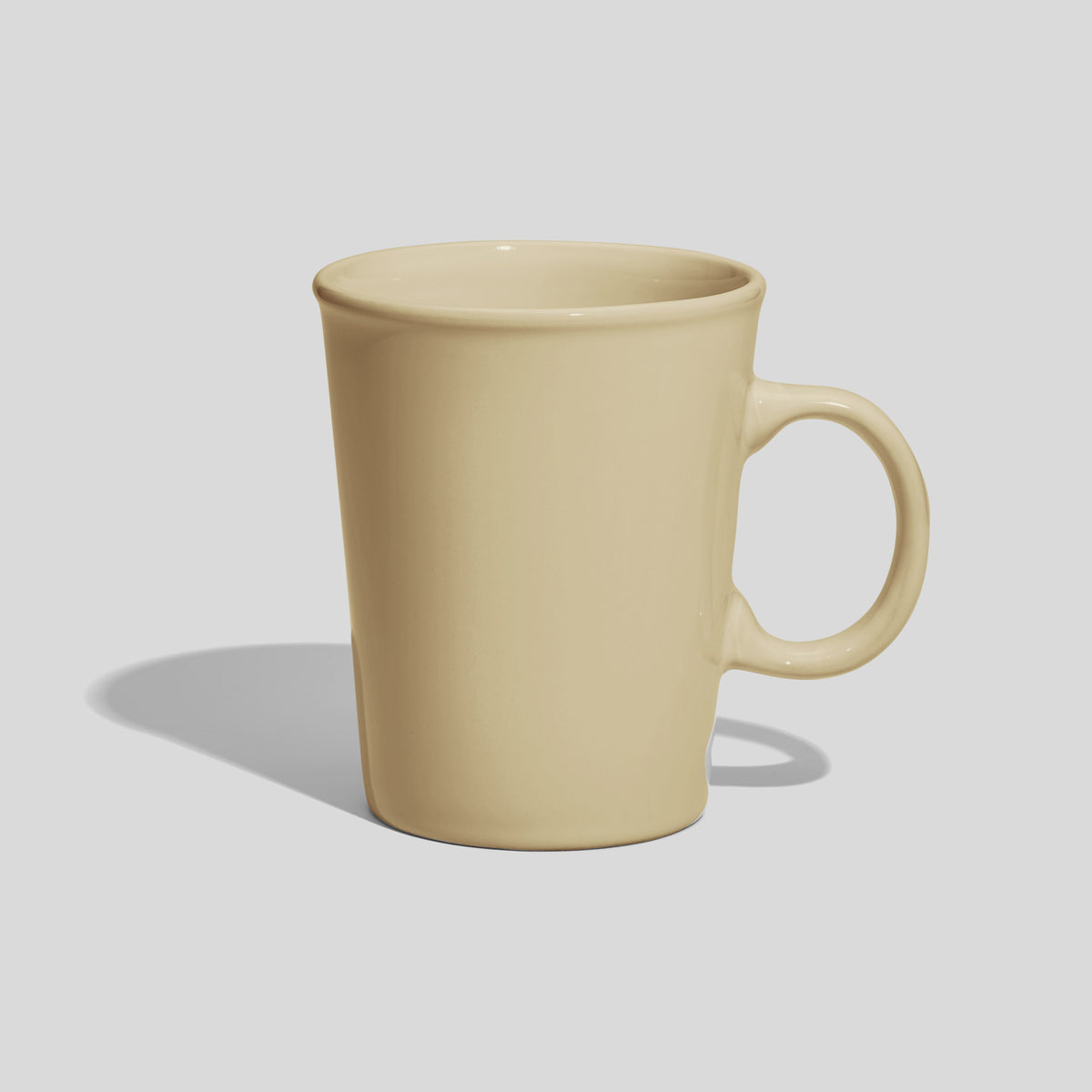 Kaffeebecher 280 ml mit rundem Henkel und Randwulst – Beige