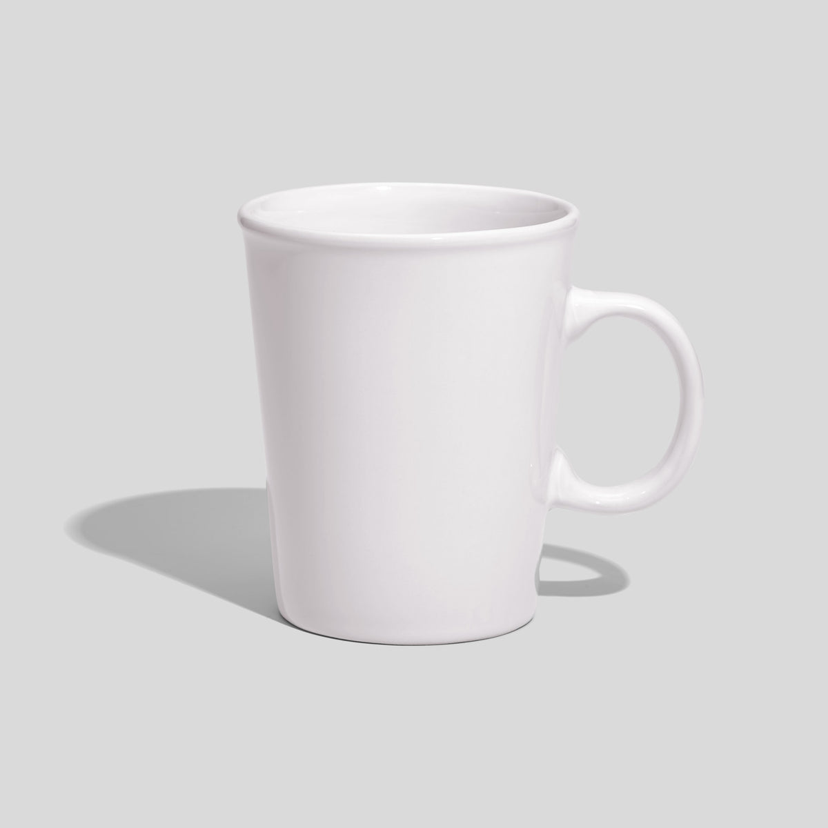 Kaffeebecher 280 ml mit rundem Henkel und Randwulst – Weiß
