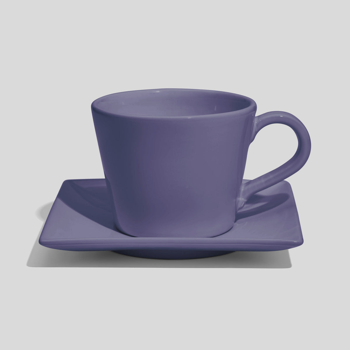 Kegelförmige Kaffeetasse mit eckiger Untertasse 420 ml – Lavendel