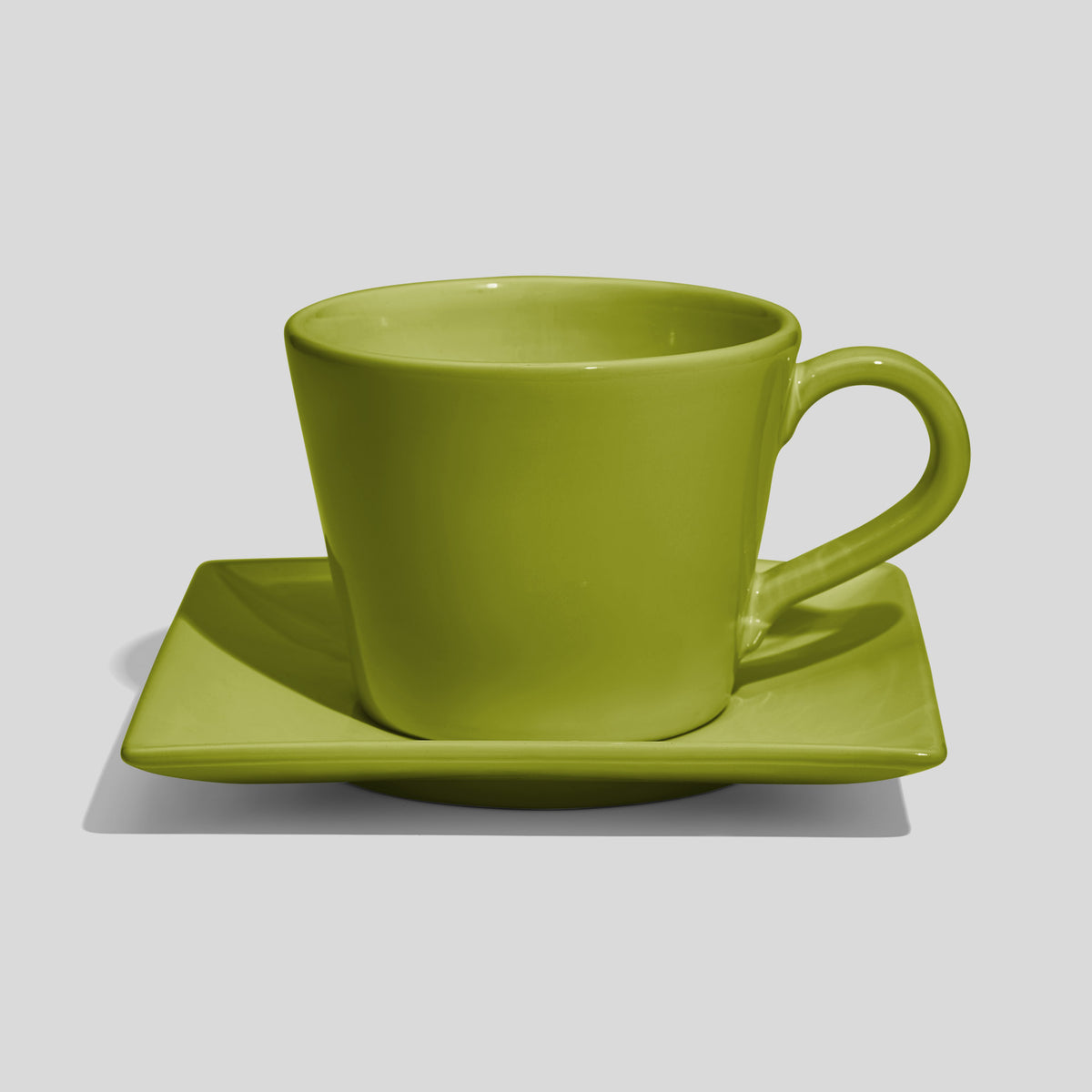 Kegelförmige Kaffeetasse mit eckiger Untertasse 420 ml – Limettengrün