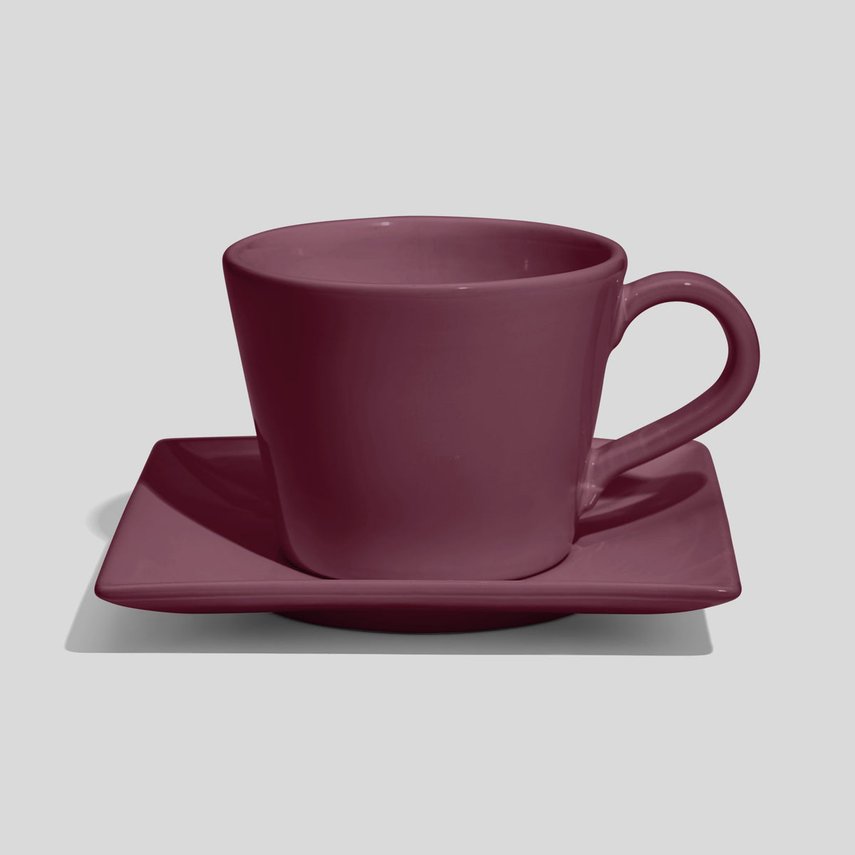 Kegelförmige Kaffeetasse mit eckiger Untertasse 420 ml – Mauve