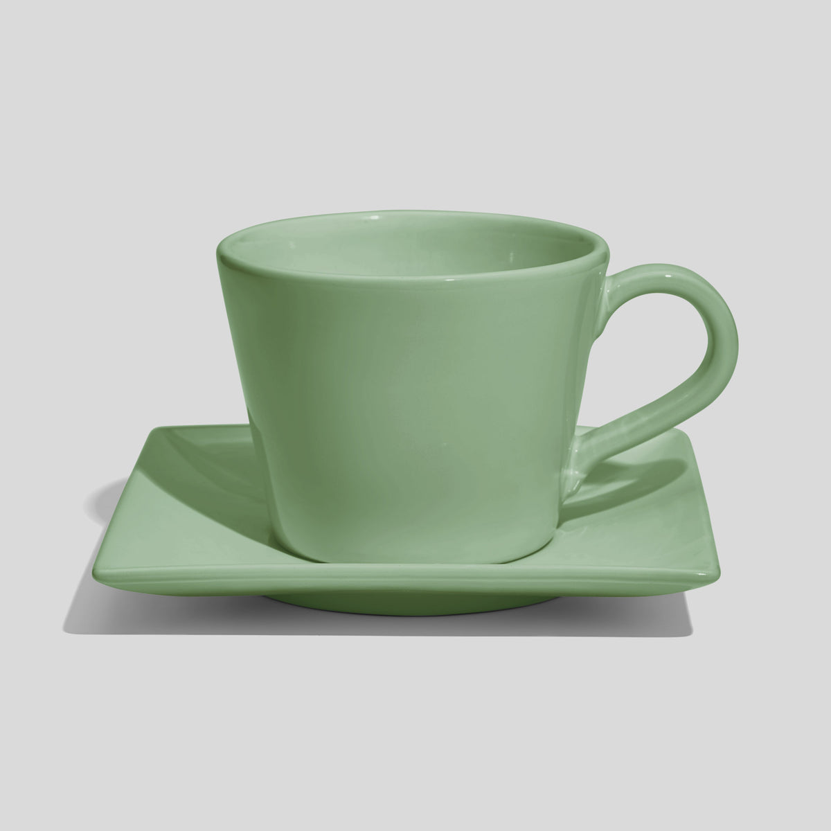 Kegelförmige Kaffeetasse mit eckiger Untertasse 420 ml – Mintgrün